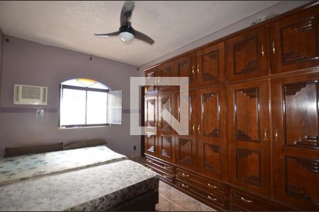 Quarto  1 Suíte de casa à venda com 2 quartos, 480m² em Jardim Sulacap, Rio de Janeiro