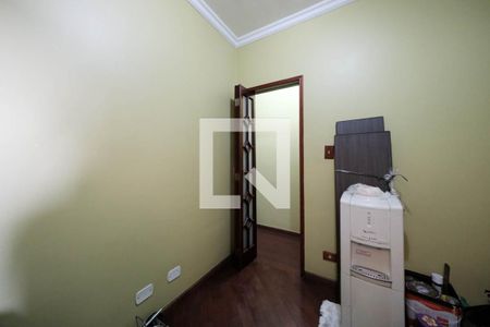 Quarto 2 de casa para alugar com 4 quartos, 300m² em Vila Marieta, São Paulo