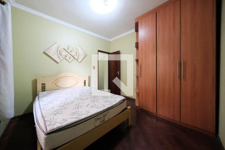 Quarto 1 de casa para alugar com 4 quartos, 300m² em Vila Marieta, São Paulo