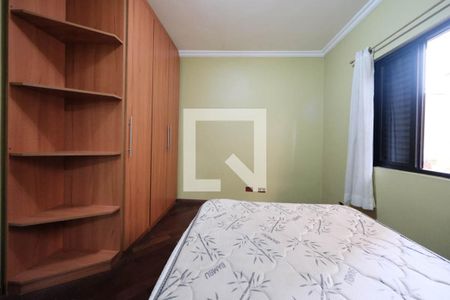 Casa para alugar com 4 quartos, 300m² em Vila Marieta, São Paulo