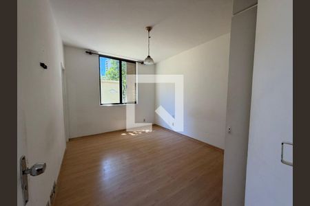 quarto  de apartamento à venda com 4 quartos, 140m² em Funcionários, Belo Horizonte