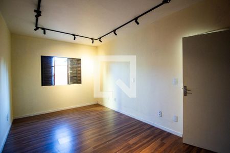 Quarto de casa para alugar com 2 quartos, 210m² em Jardim dos Estados, Sorocaba