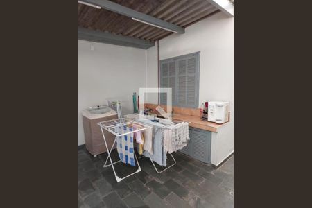 Foto 01 de casa à venda com 4 quartos, 171m² em Jardim Garcia, Campinas