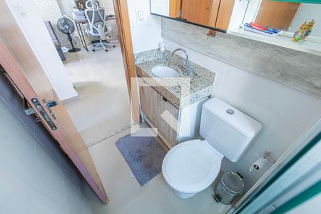Banheiro de kitnet/studio à venda com 1 quarto, 37m² em Dona Clara, Belo Horizonte
