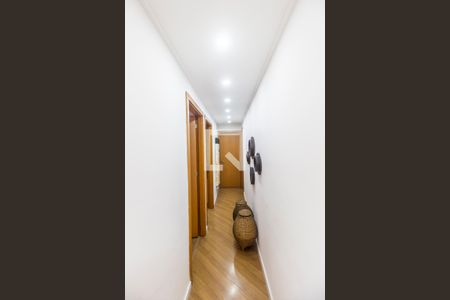 Corredor de apartamento à venda com 3 quartos, 84m² em Alphaville, Santana de Parnaíba