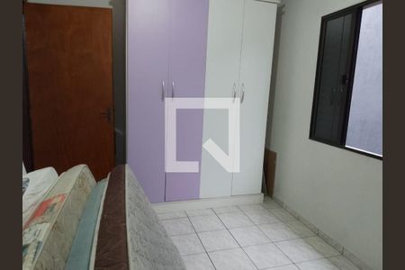 Casa à venda com 4 quartos, 240m² em Jardim Las Vegas, Santo André