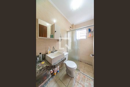 Banheiro de apartamento à venda com 2 quartos, 56m² em Parque Sao Vicente, Santo André