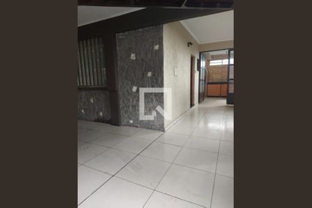 Área externa de casa para alugar com 3 quartos, 185m² em Vila Mussolini, São Bernardo do Campo