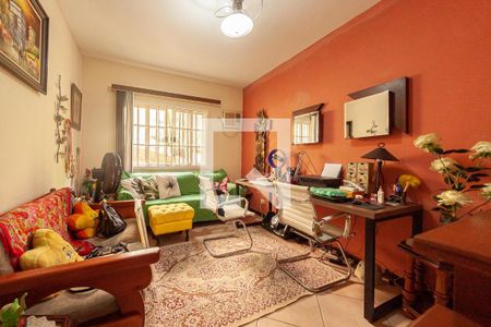 Casa à venda com 6 quartos, 450m² em Pendotiba, Niterói