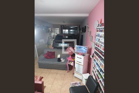 Casa à venda com 3 quartos, 140m² em Jardim São Paulo, São Paulo
