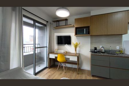 Sala de kitnet/studio para alugar com 1 quarto, 28m² em Liberdade, São Paulo