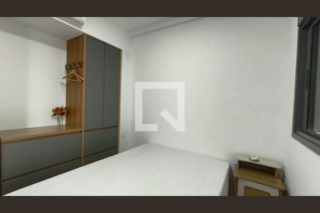 Quarto de kitnet/studio para alugar com 1 quarto, 28m² em Liberdade, São Paulo