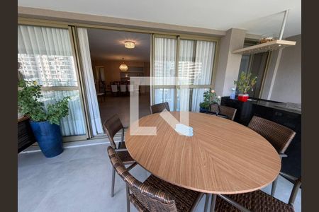 Apartamento à venda com 4 quartos, 190m² em Barra da Tijuca, Rio de Janeiro