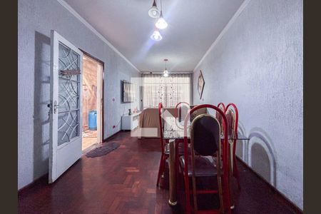Casa à venda com 4 quartos, 250m² em Vila Jacuí, São Paulo