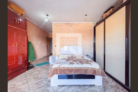 Casa à venda com 4 quartos, 250m² em Vila Jacuí, São Paulo