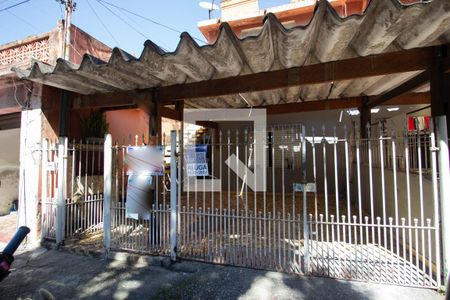 Fachada de casa para alugar com 1 quarto, 60m² em Jardim Libano, São Paulo