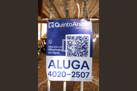 Fachada  de casa para alugar com 1 quarto, 60m² em Jardim Libano, São Paulo