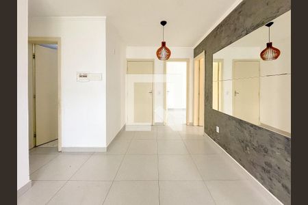 Sala de apartamento para alugar com 3 quartos, 65m² em Serraria, São José