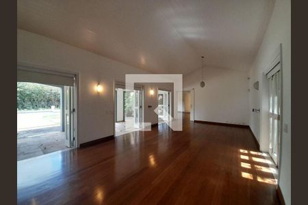 Casa à venda com 4 quartos, 736m² em Real Parque, São Paulo