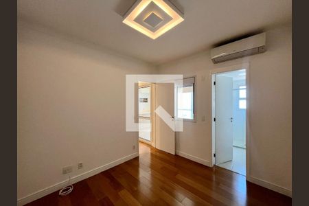 Suíte de apartamento à venda com 1 quarto, 57m² em Cambuí, Campinas