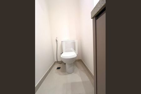 Lavabo de apartamento à venda com 1 quarto, 57m² em Cambuí, Campinas