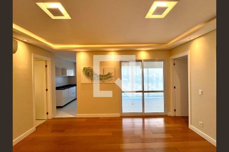 Sala de apartamento à venda com 1 quarto, 57m² em Cambuí, Campinas