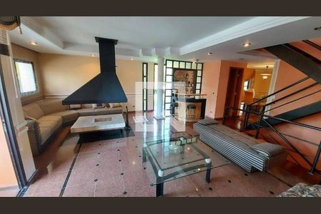 Casa à venda com 4 quartos, 343m² em Jardim das Vertentes, São Paulo