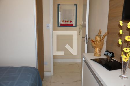 Quarto 1 de apartamento para alugar com 2 quartos, 58m² em Vila Ivone, São Paulo