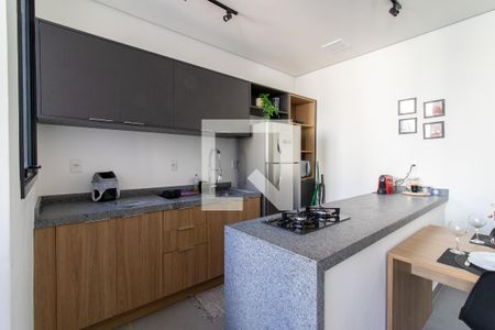 Sala/Cozinha de apartamento à venda com 1 quarto, 43m² em Centro, Campinas