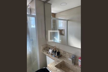 Banheiro de apartamento à venda com 2 quartos, 50m² em Jardim Vila Formosa, São Paulo