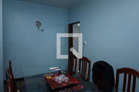 Sala 1 de casa à venda com 3 quartos, 300m² em Itaquera, São Paulo