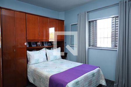 Quarto 1 de casa à venda com 3 quartos, 300m² em Itaquera, São Paulo