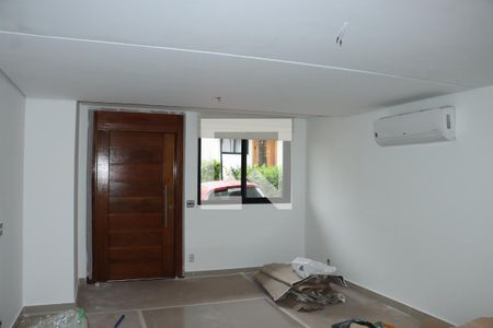 Casa de Condomínio para alugar com 3 quartos, 157m² em Parque Rincao, Cotia