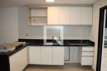 Casa de Condomínio para alugar com 3 quartos, 157m² em Parque Rincao, Cotia