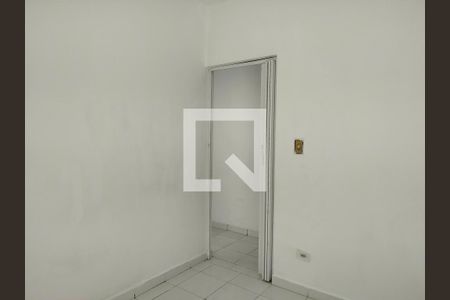 Quarto 1 de casa para alugar com 2 quartos, 70m² em Vila Carrão, São Paulo