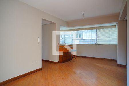 Sala  de apartamento para alugar com 3 quartos, 98m² em Rio Branco, Porto Alegre