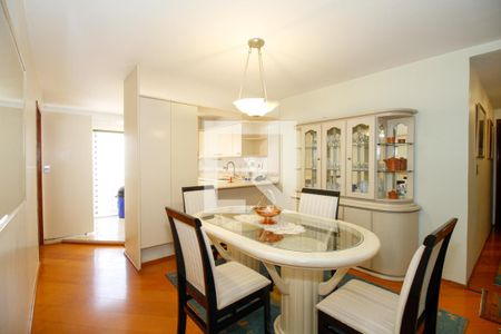 Sala de Estar e Jantar de apartamento para alugar com 3 quartos, 120m² em Jardim Paulista, São Paulo
