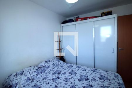 Quarto 2 de apartamento para alugar com 2 quartos, 45m² em Colégio, Rio de Janeiro