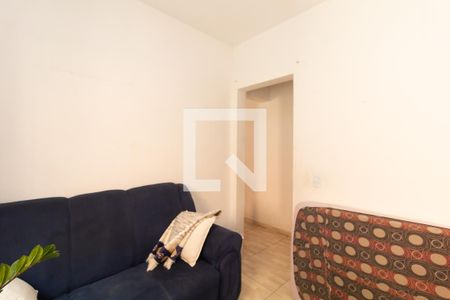 Quarto 2 de casa para alugar com 2 quartos, 63m² em Vila Marilena, São Paulo