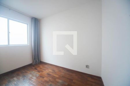 quarto 2 de apartamento para alugar com 3 quartos, 62m² em Buritis, Belo Horizonte