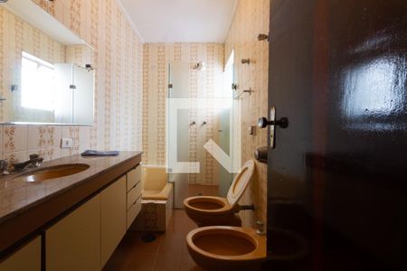 Banheiro de casa à venda com 3 quartos, 149m² em Jardim Aeroporto, São Paulo