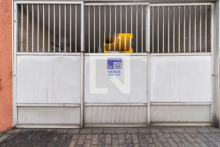 Placa de casa à venda com 3 quartos, 149m² em Jardim Aeroporto, São Paulo