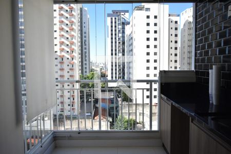 Sacada de apartamento à venda com 2 quartos, 64m² em Chácara Inglesa, São Paulo