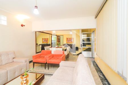 Sala de Estar de casa à venda com 4 quartos, 120m² em Parque Guarani, São Paulo
