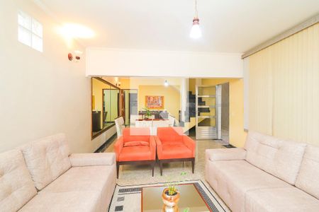 Sala de Estar de casa à venda com 4 quartos, 120m² em Parque Guarani, São Paulo