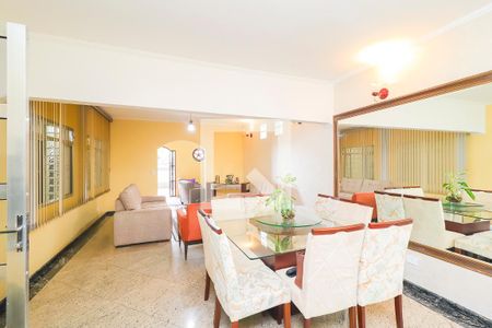 Sala de Jantar de casa à venda com 4 quartos, 120m² em Parque Guarani, São Paulo