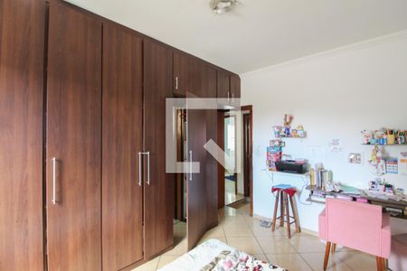 Suíte de casa para alugar com 3 quartos, 144m² em Minas Caixa, Belo Horizonte