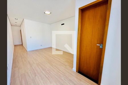 Casa à venda com 6 quartos, 200m² em Vila Lais, São Paulo