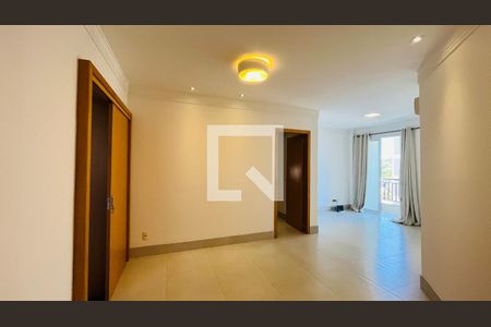 Apartamento à venda com 2 quartos, 77m² em Vila Itapura, Campinas