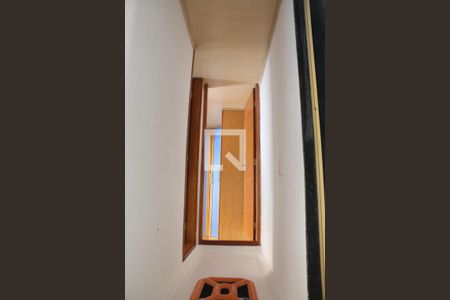 corredor de apartamento para alugar com 2 quartos, 60m² em Luz, Nova Iguaçu